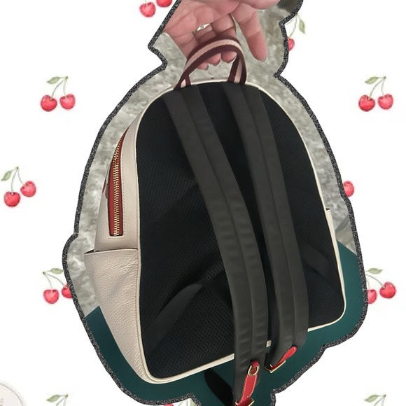 Coach heart cherries court backpack EUC - Picture 9 of 10